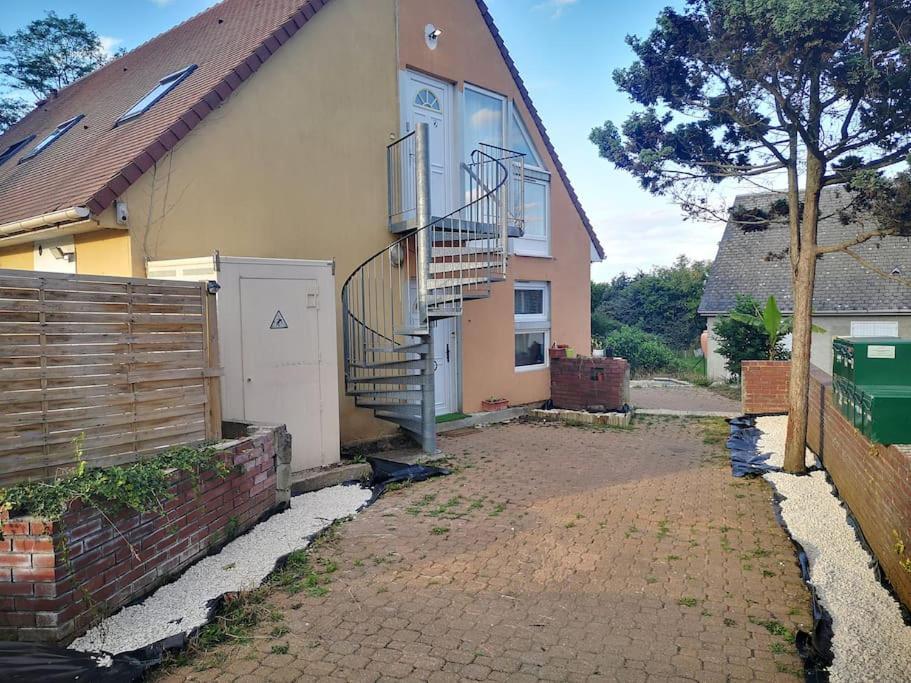 Apartmán N1 F2 40M2 Avec Petit Jardin Hérouville-Saint-Clair Exteriér fotografie